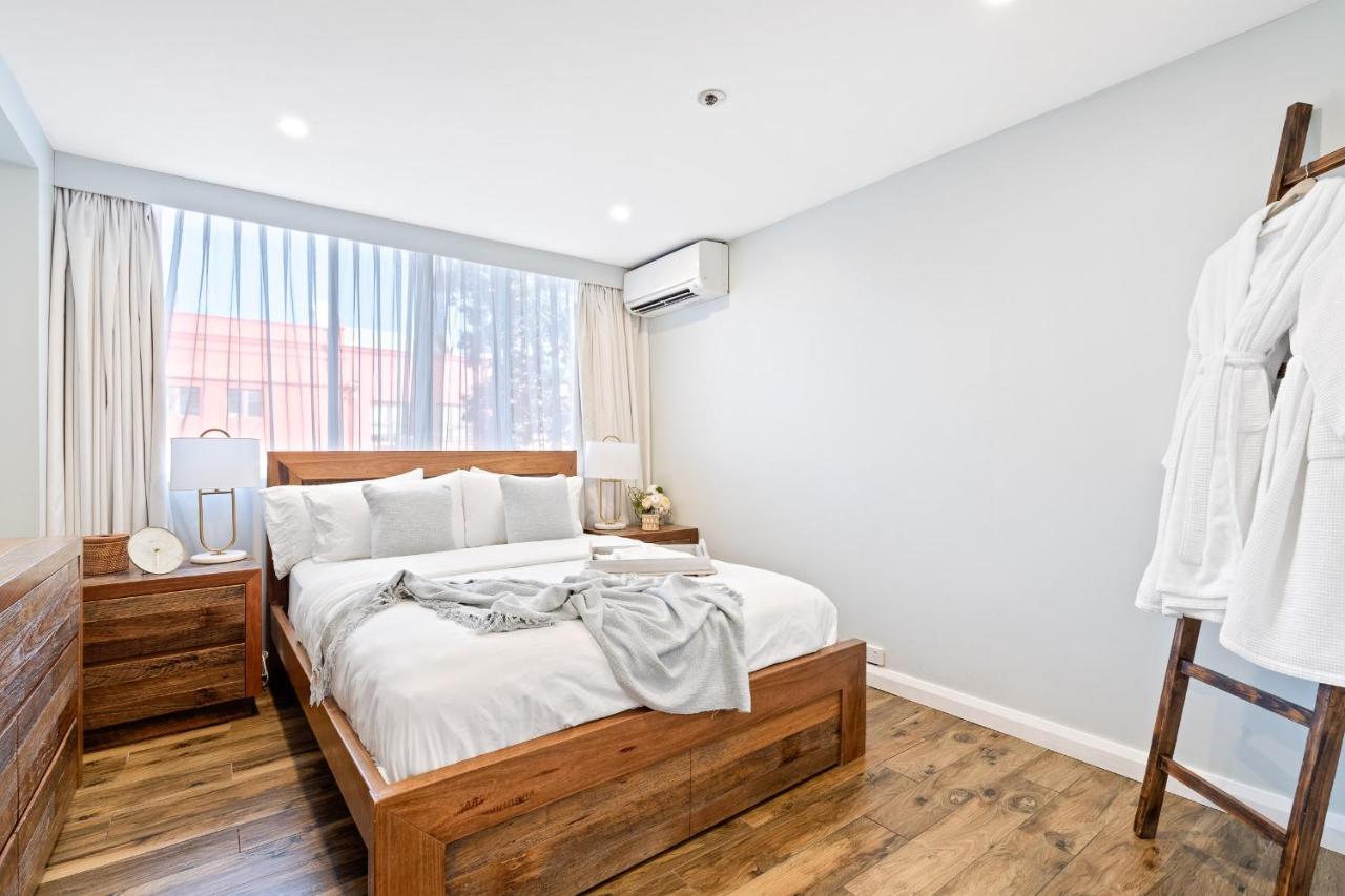 Bondi Breeze Apartment