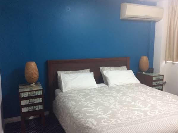 Bondi Breeze Apartment *